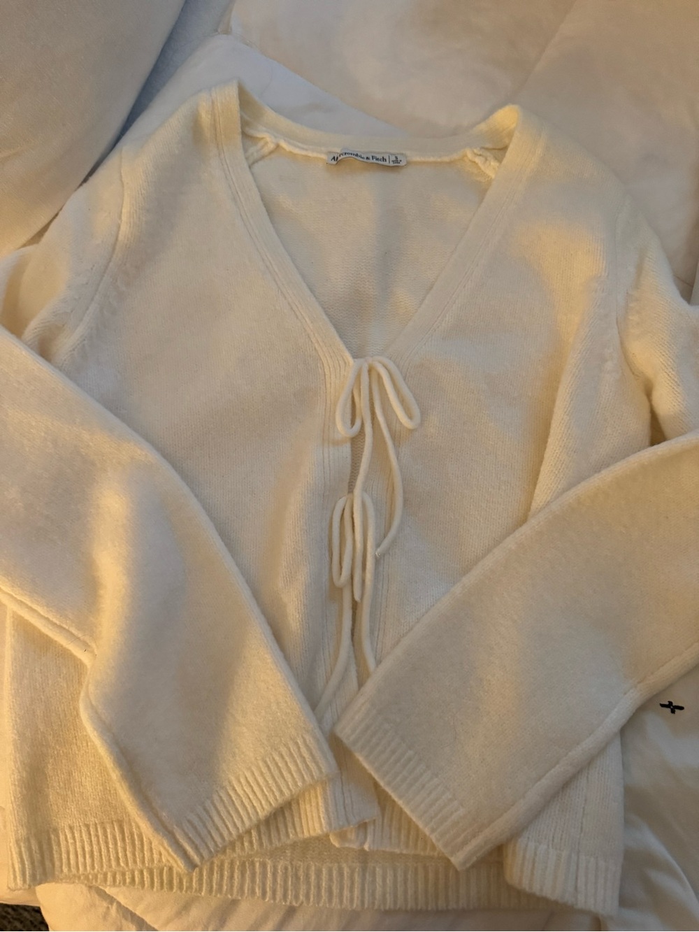 Abercrombie & Fitch Cream Tie-Front V-Neck Sweater